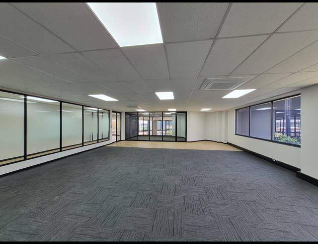 214M² OFFICE TO LET IN SANDOWN